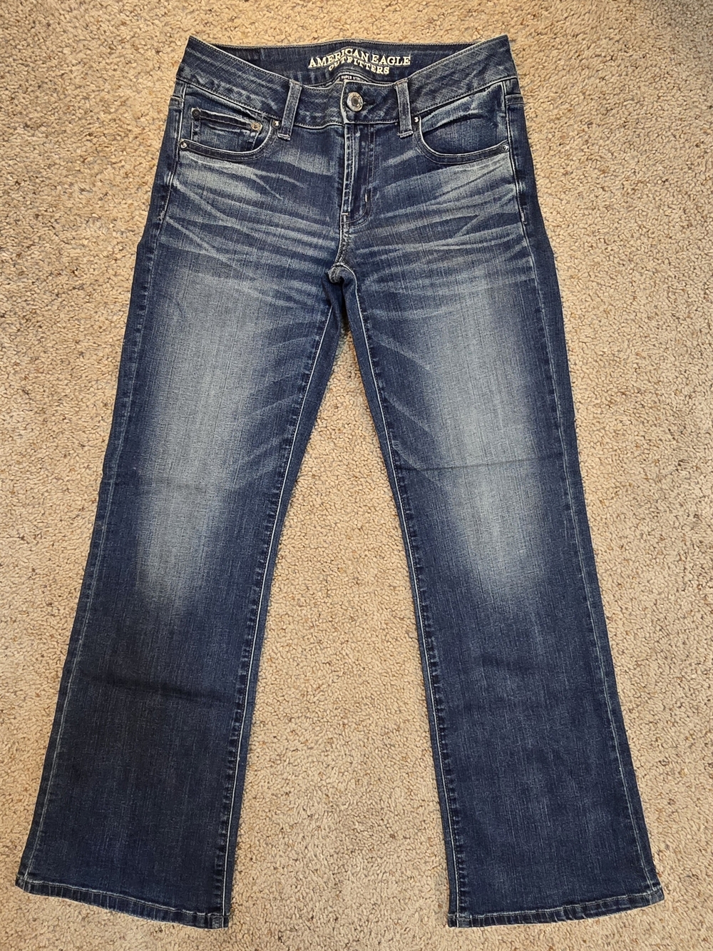 American Eagle Favorite Boyfriend Jeans Size 4S ✨ LIKE NEW